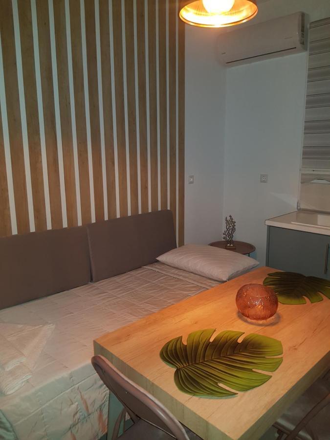 Galazia Thea Apartments 아크앤젤로스 외부 사진